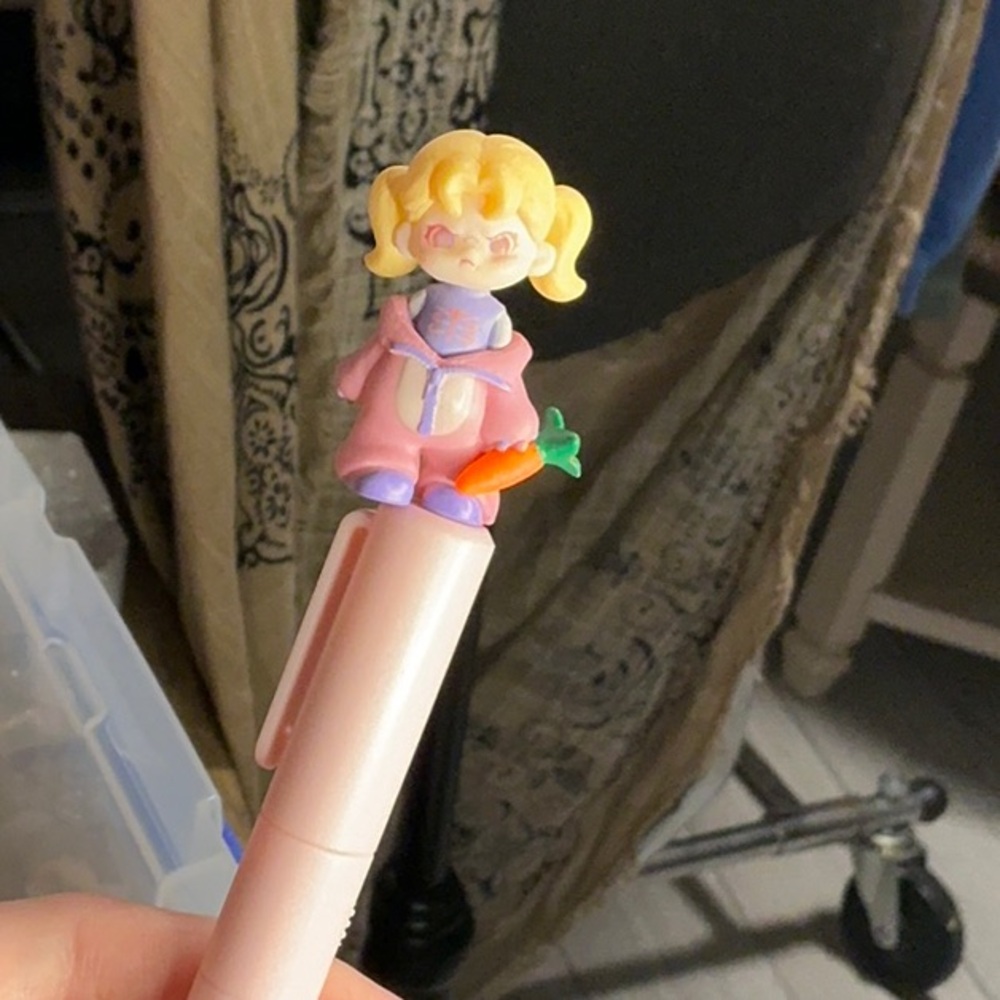 Dora Scissors